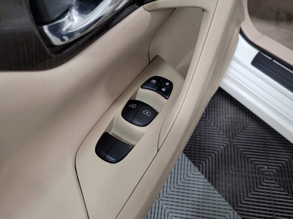 Used 2014 Nissan Altima 2.5 SL w/ Technology Package FWD image 27