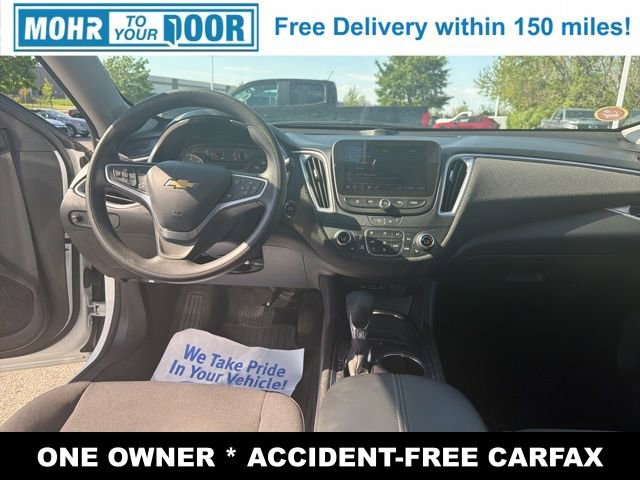 Used 2023 Chevrolet Malibu LT FWD image 33