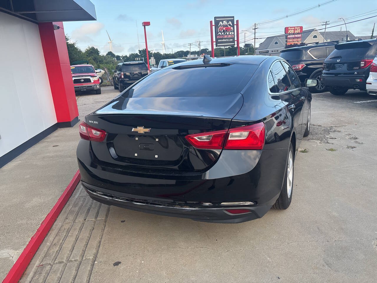 Used 2018 Chevrolet Malibu LS FWD image 6