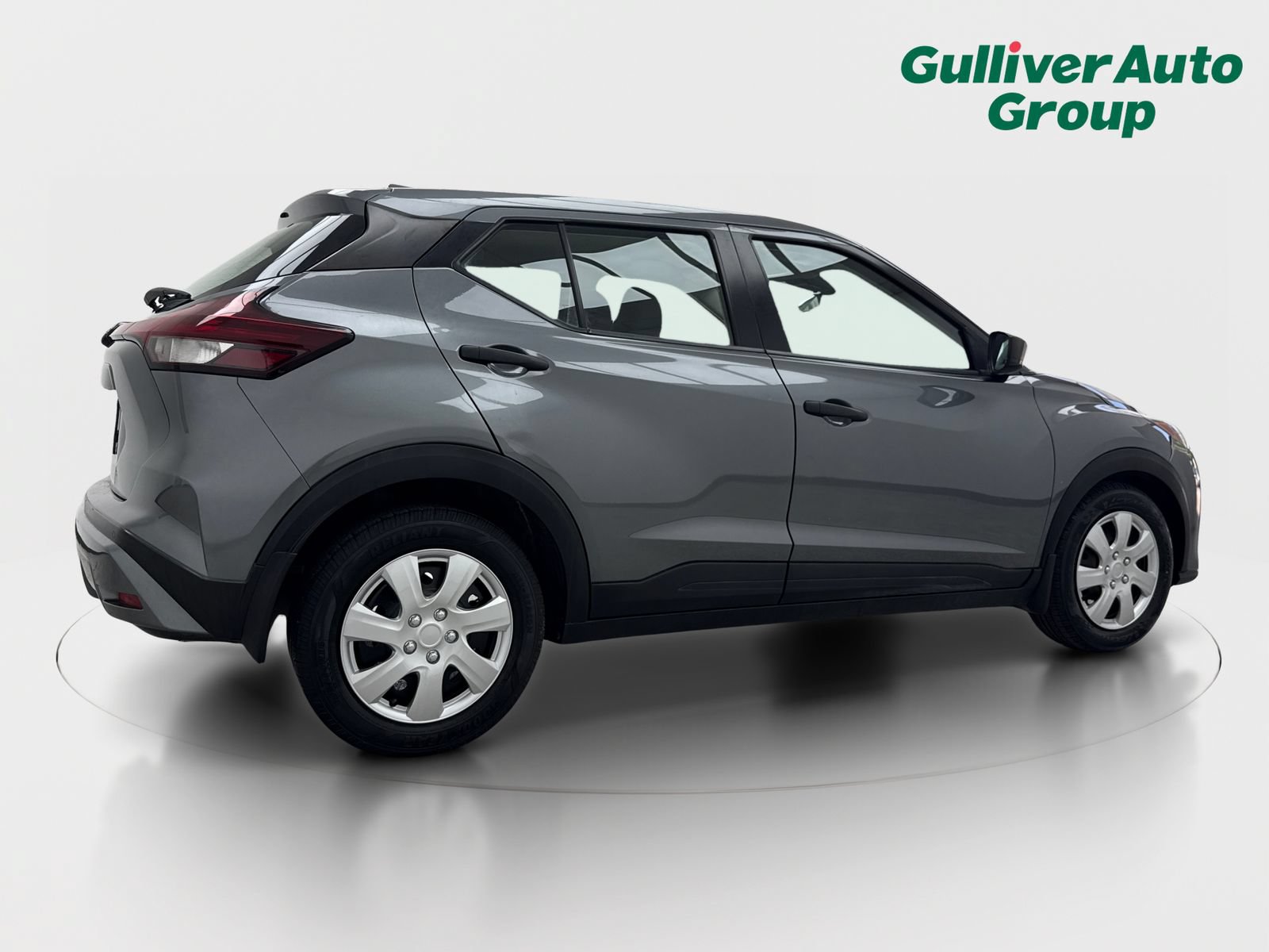 Used 2022 Nissan Kicks S FWD image 9