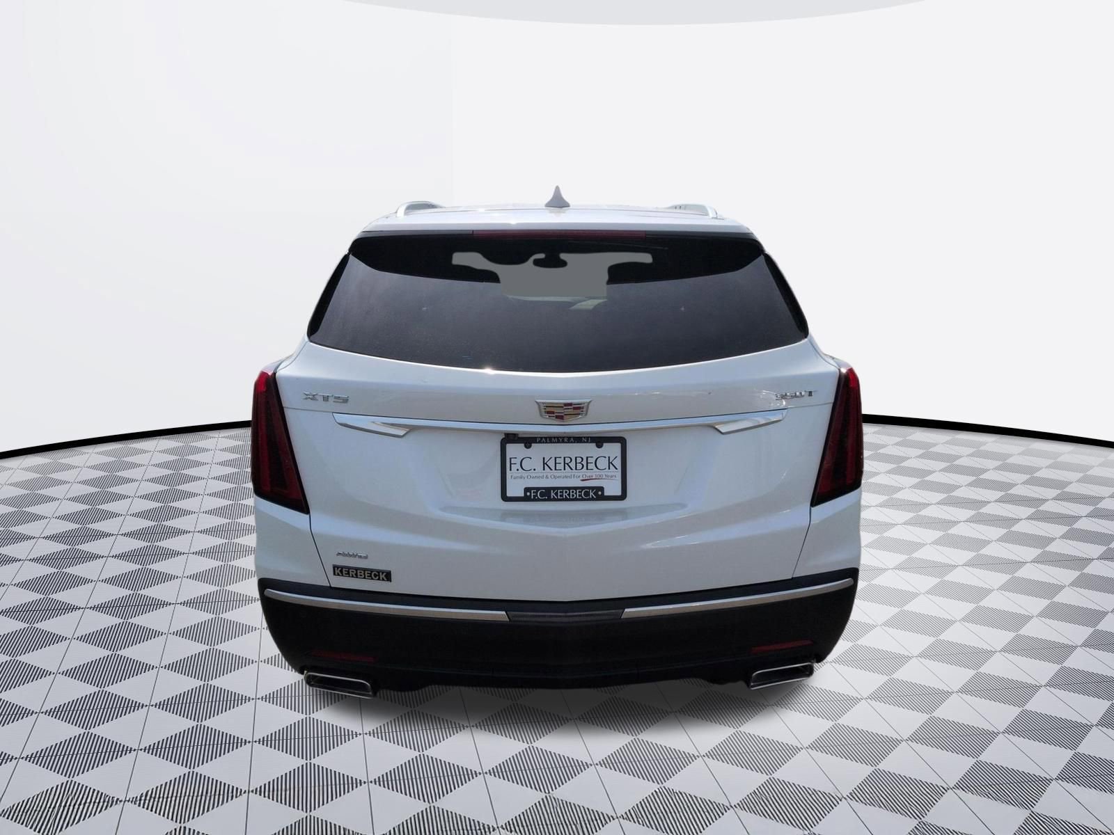 Certified 2025 Cadillac XT5 Luxury image 7