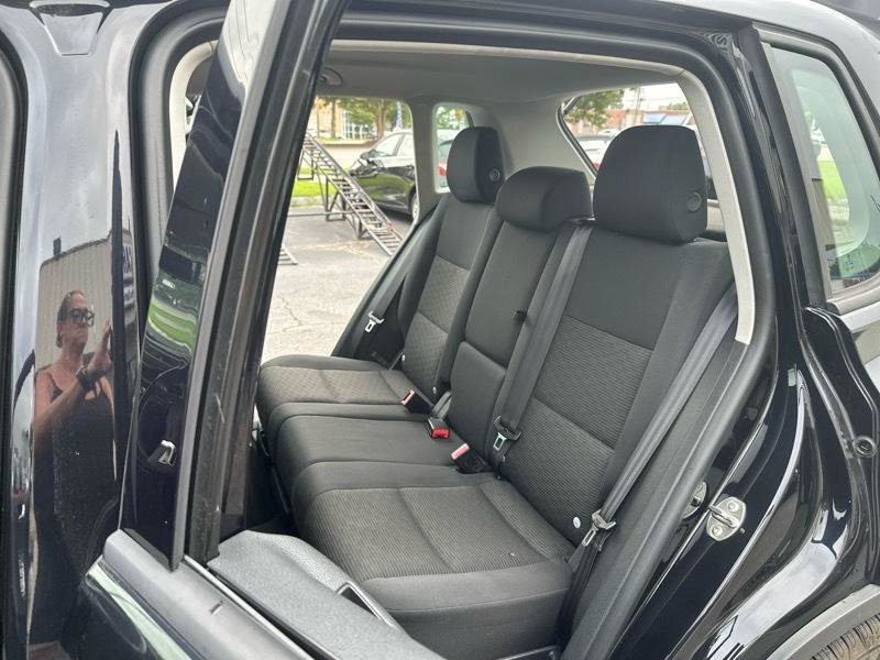 Used 2013 Volkswagen Tiguan S AWD/4WD image 35