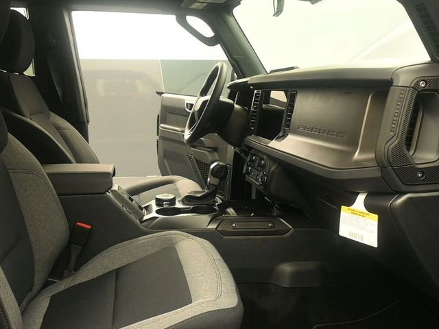 New 2026 Ford Bronco 4-Door image 16