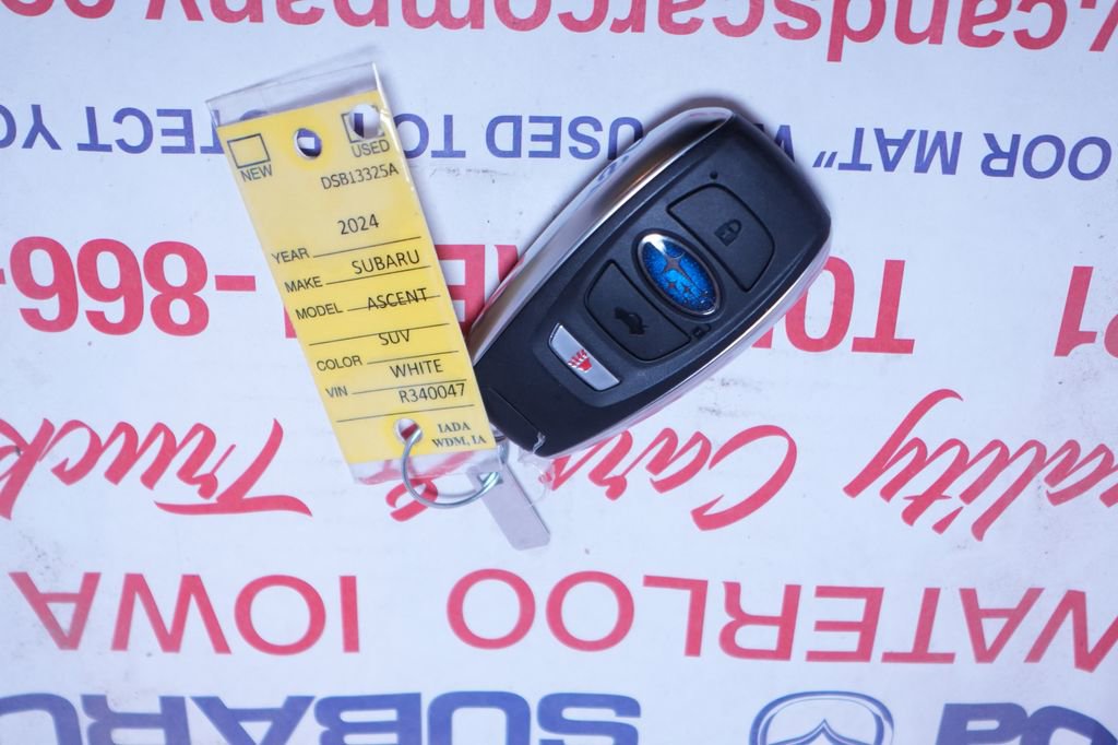 Used 2024 Subaru Ascent Onyx Edition image 45