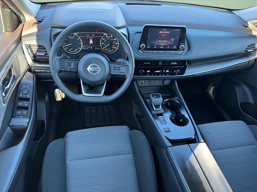 Used 2021 Nissan Rogue SV image 12