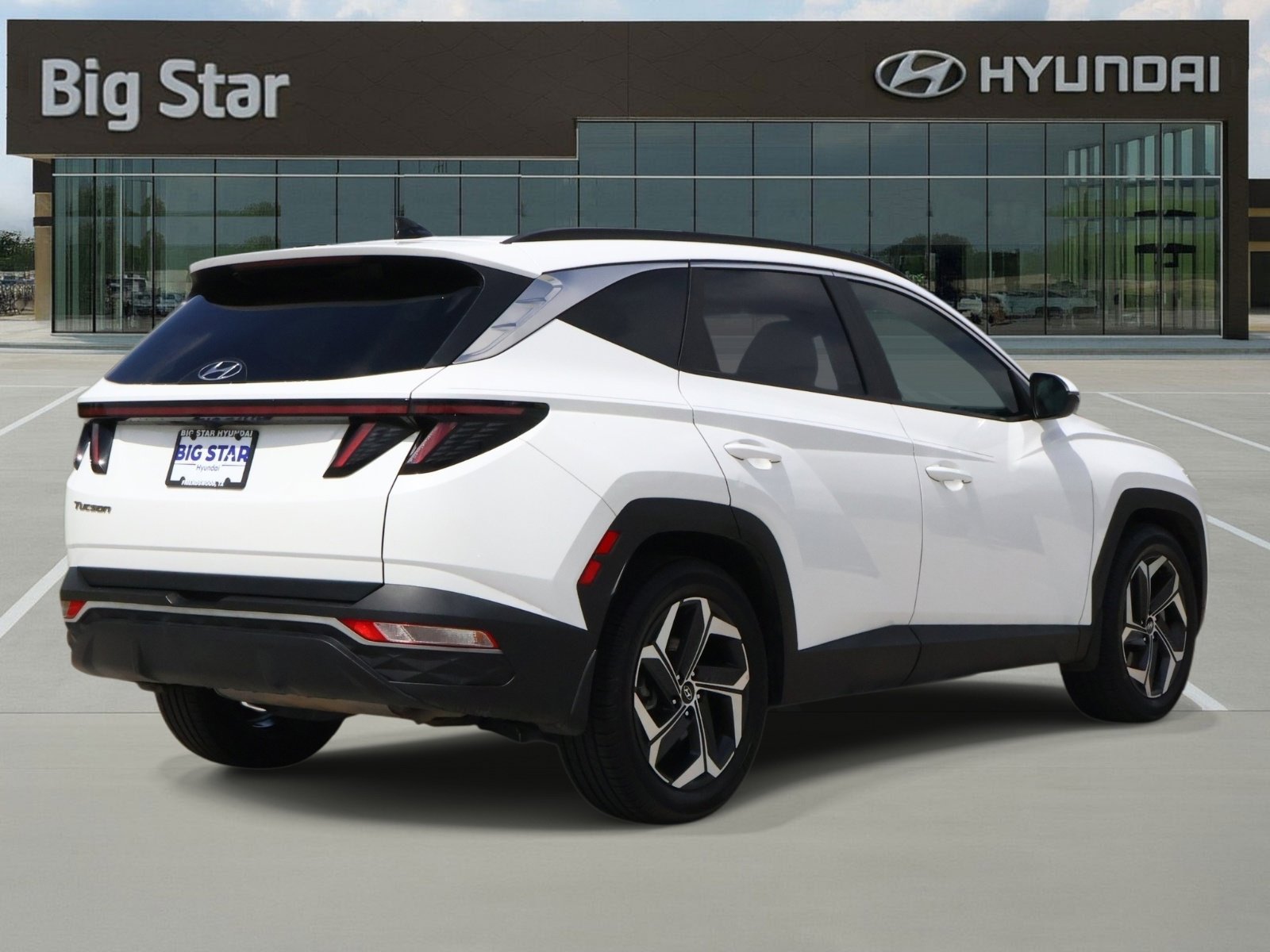 Used 2024 Hyundai Tucson SEL w/ Convenience Package FWD image 4