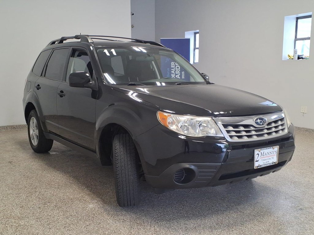 Used 2011 Subaru Forester 2.5X w/ Alloy Wheel Value Pkg AWD/4WD image 3