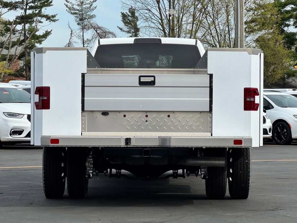 New 2026 RAM 5500 Tradesman w/ Chrome Appearance Group AWD/4WD image 6