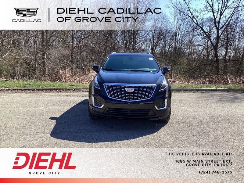 New 2026 Cadillac XT5 Luxury image 2