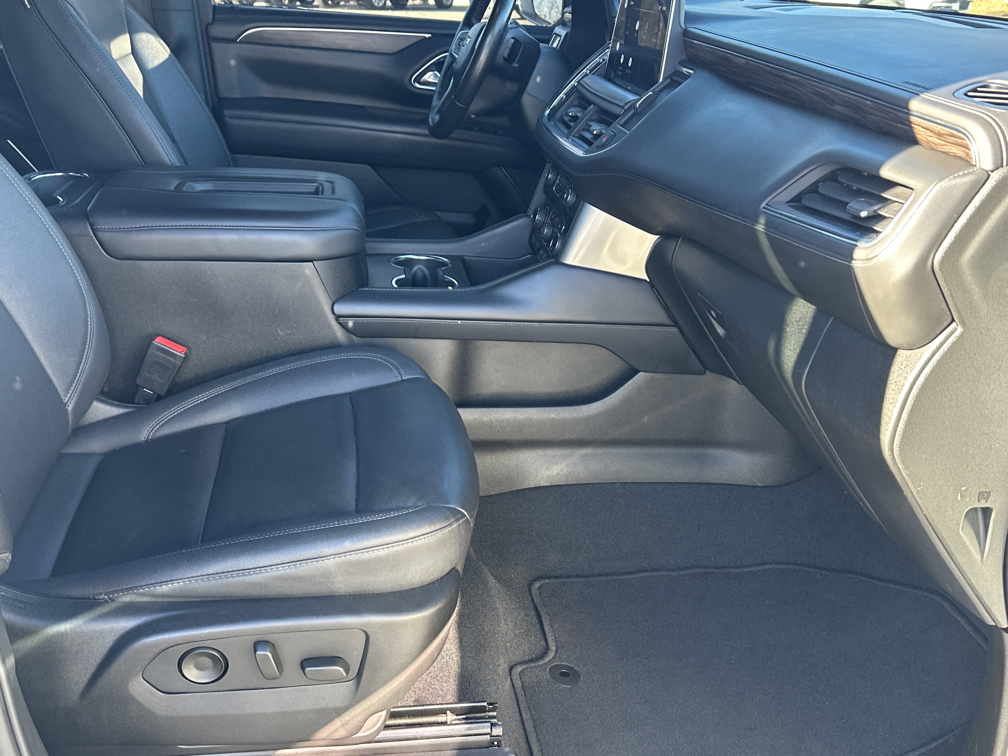 Certified 2022 Chevrolet Suburban LT image 15