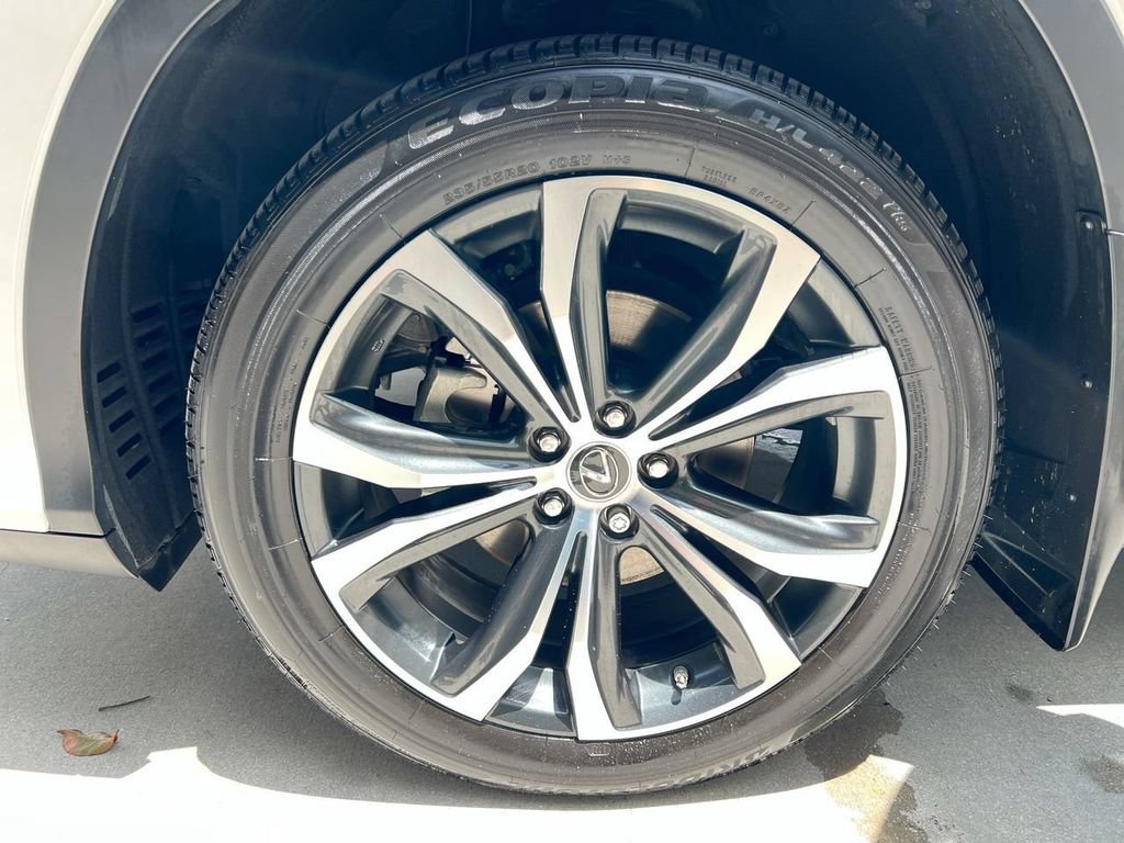 Certified 2022 Lexus RX 350 FWD w/ Premium Package image 9