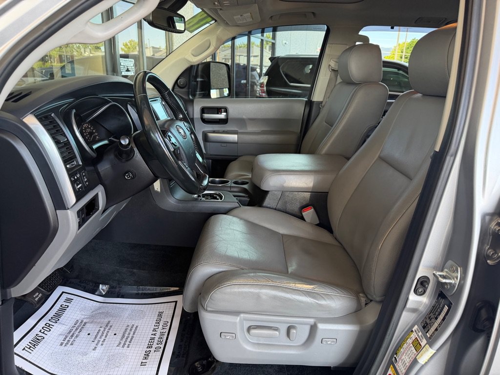 Used 2018 Toyota Sequoia Limited w/ Safety & Convenience Package AWD/4WD image 5