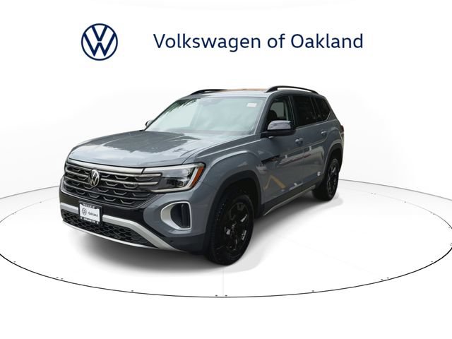 New 2026 Volkswagen Atlas Peak Edition AWD/4WD image 4