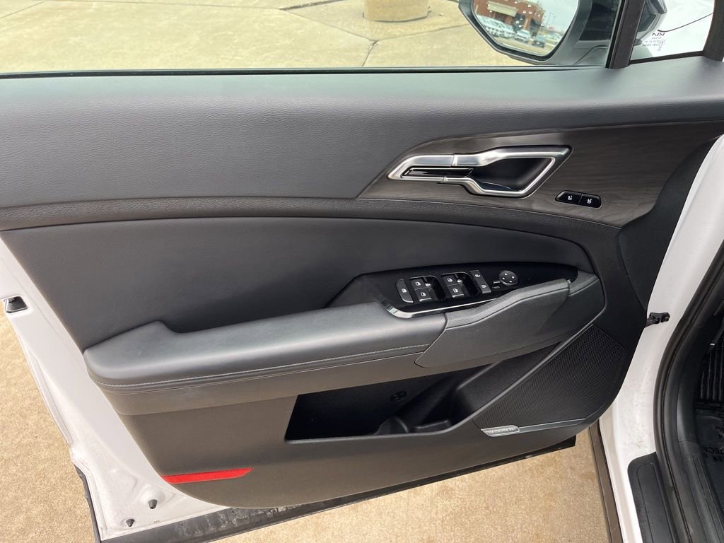 Used 2023 Kia Sportage X-Pro Prestige image 9