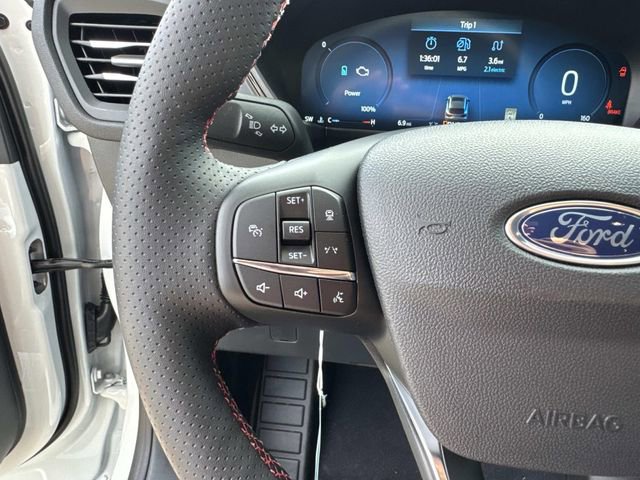 New 2026 Ford Escape ST-Line Select w/ Tech Pack #2 AWD/4WD image 24