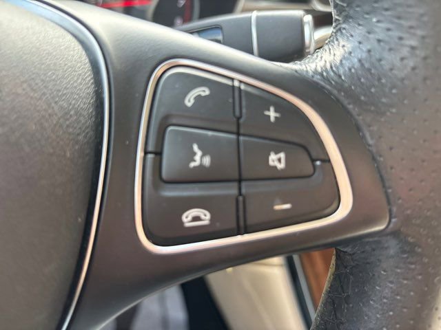 Used 2017 Mercedes-Benz GLC 300 4MATIC w/ Premium 3 Package image 46