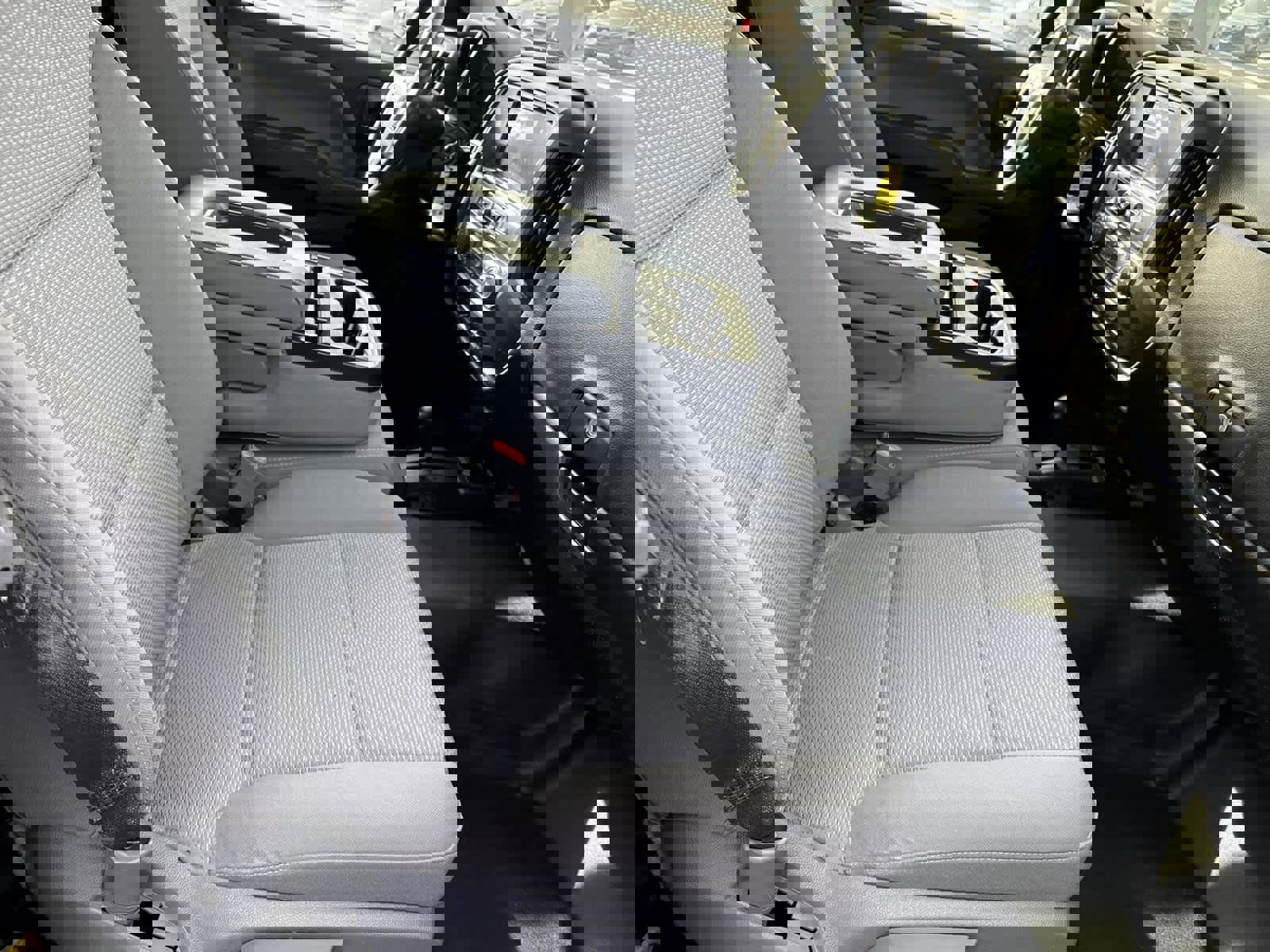 Used 2017 GMC Sierra 1500 4WD Reg Cab 133.0 w/ Sierra Convenience Package image 15