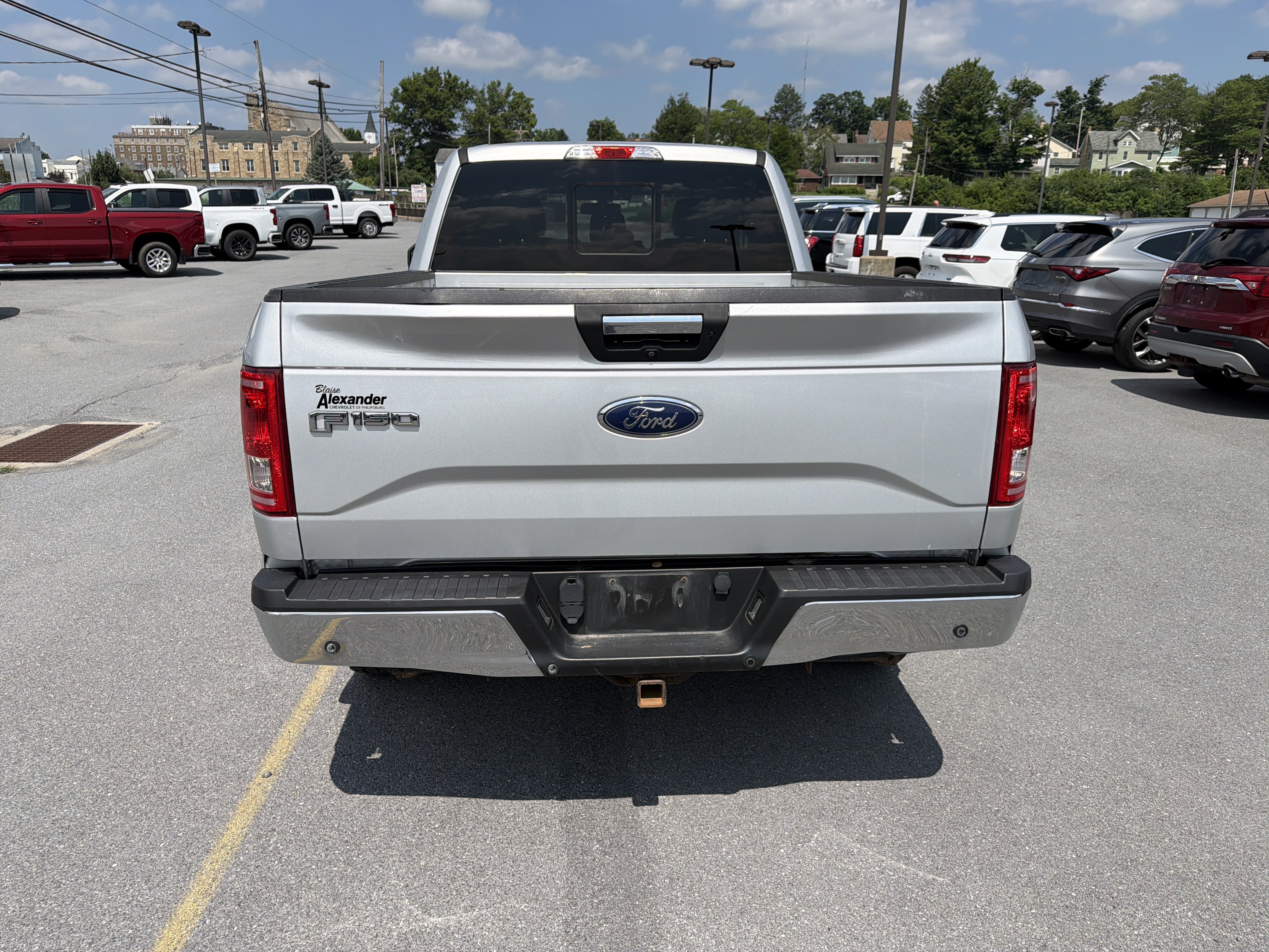 Used 2016 Ford F150 XLT w/ Equipment Group 302A Luxury AWD/4WD image 14