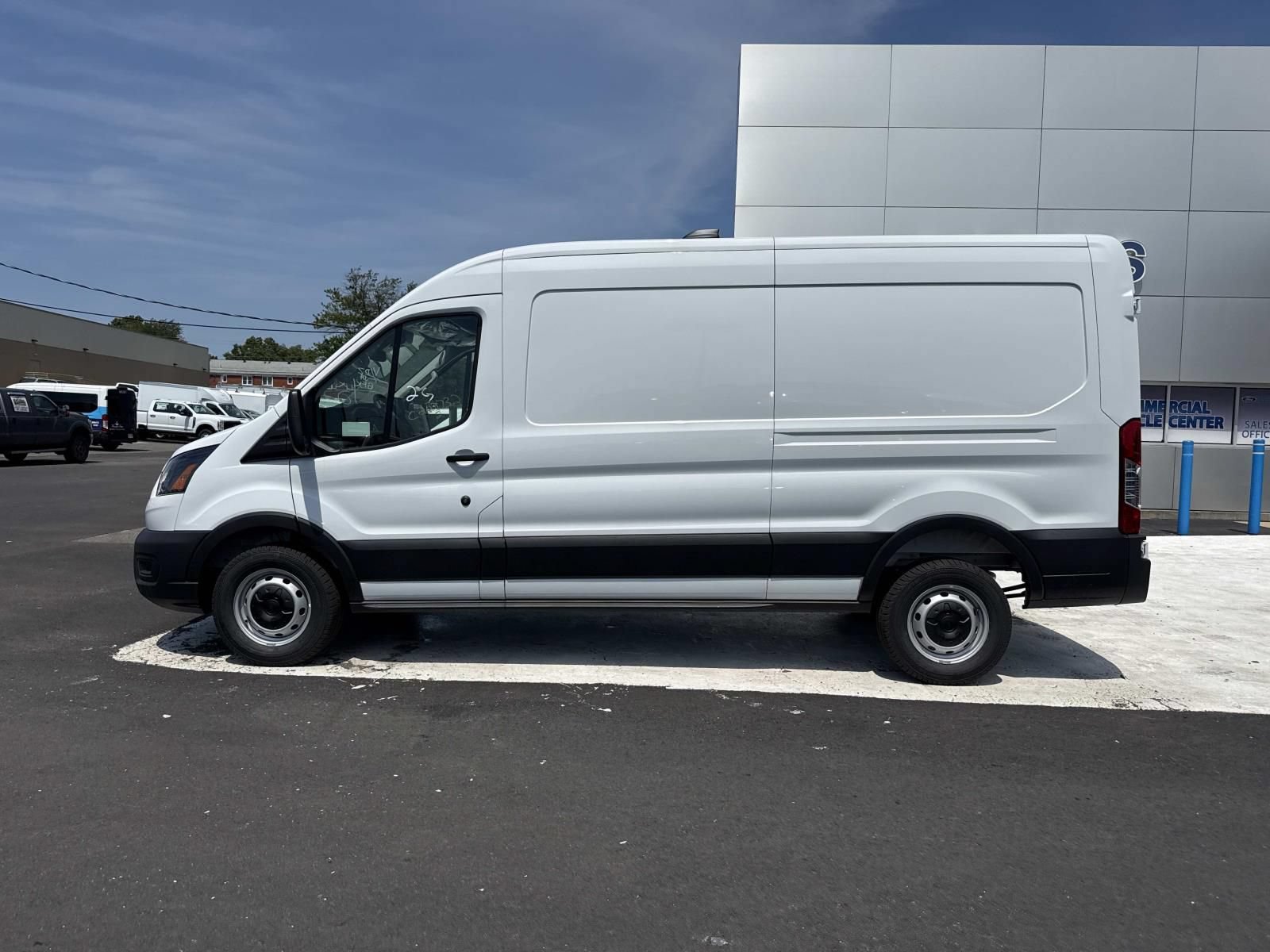 New 2026 Ford Transit 250 148 Medium Roof w/ Load Area Protection Package RWD image 6