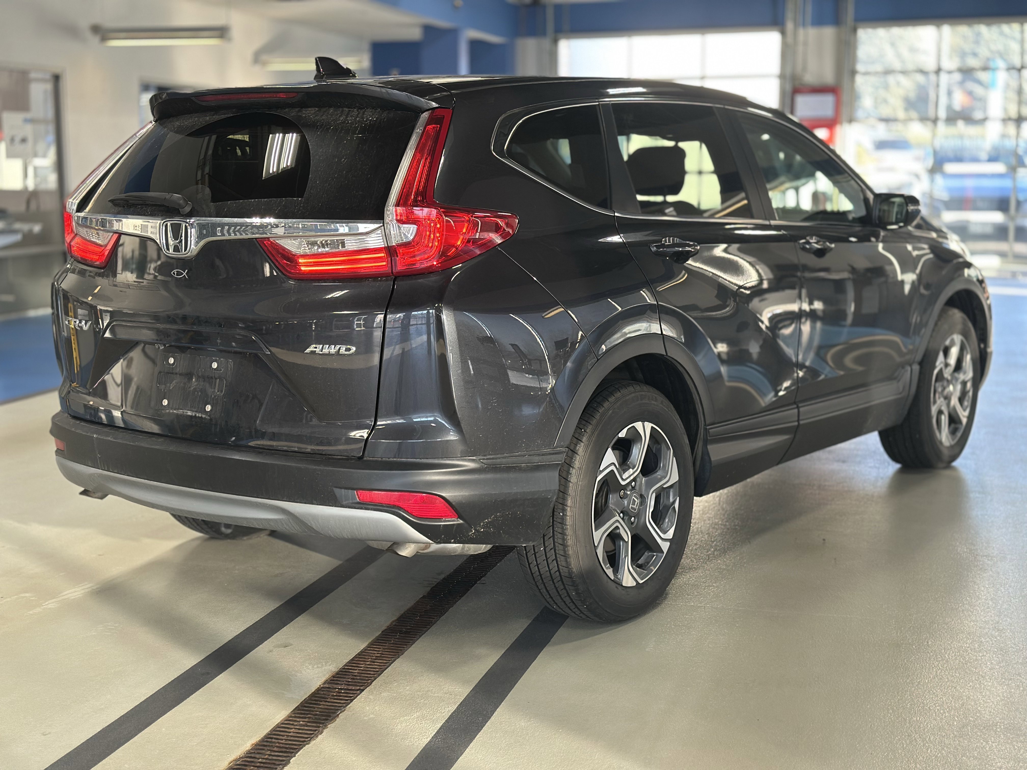 Used 2019 Honda CR-V EX image 5