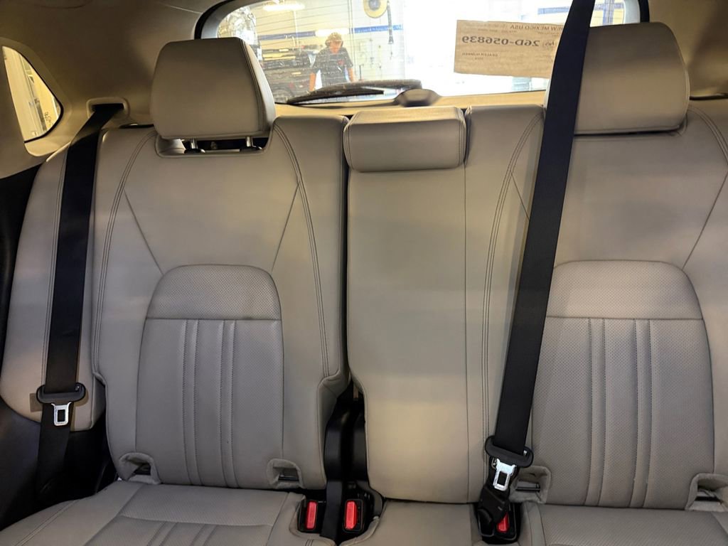 Used 2023 Honda HR-V EX-L image 19
