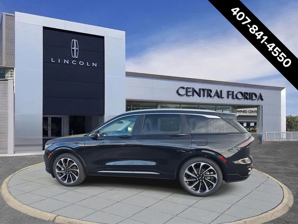 New 2024 Lincoln Nautilus Black Label image 7