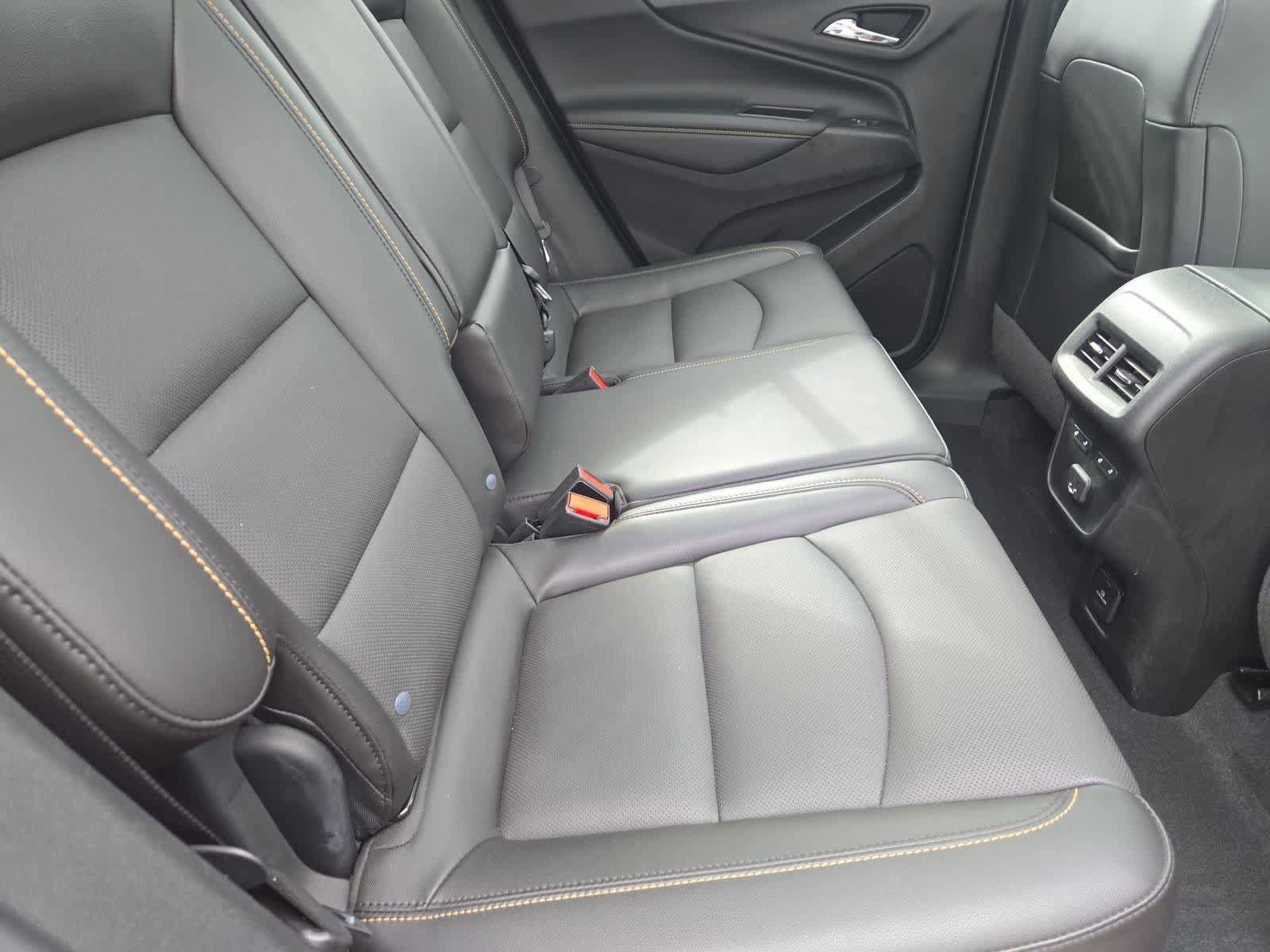 Used 2020 Chevrolet Equinox Premier image 19