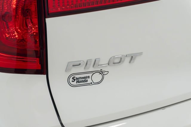 Used 2018 Honda Pilot Elite image 11