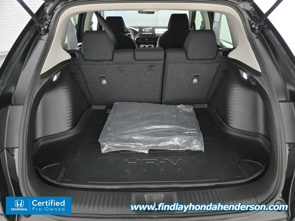 Certified 2024 Honda HR-V LX image 12
