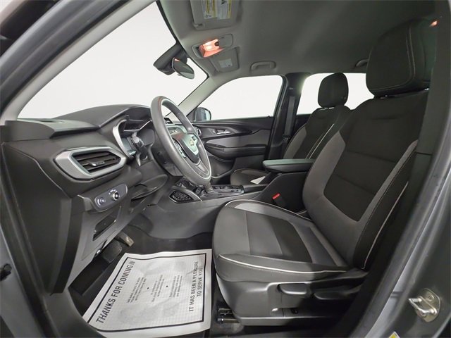 Used 2023 Chevrolet TrailBlazer LS image 9