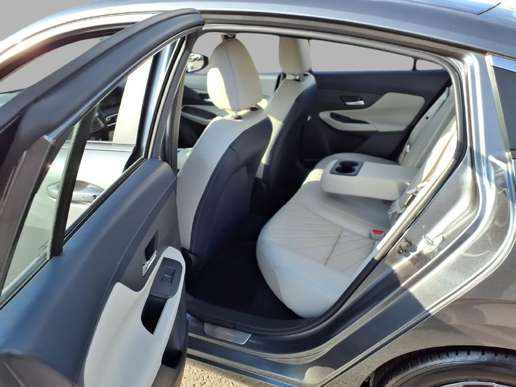 Used 2026 Nissan Sentra SL w/ Floor Mat Package FWD image 24