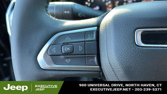 Used 2024 Jeep Compass Limited image 11