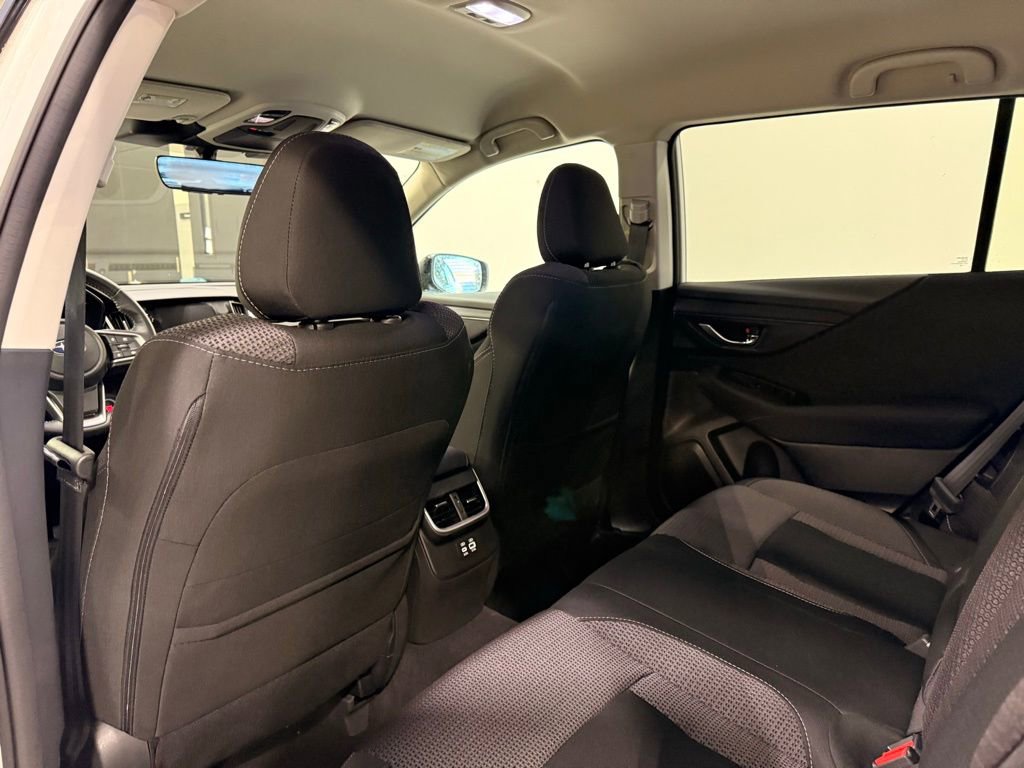 Used 2025 Subaru Outback Premium image 20