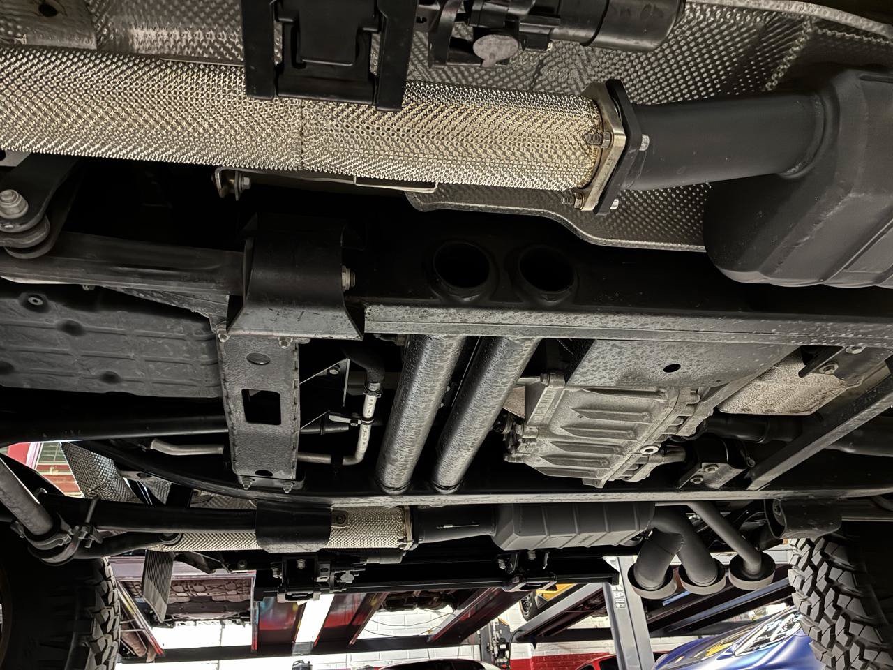 Used 2018 Mercedes-Benz G 550 Squared image 42