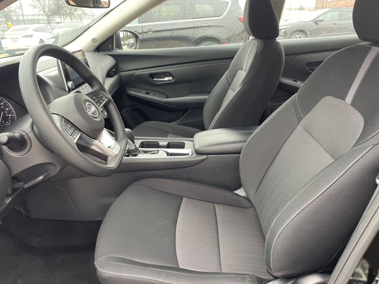 Used 2025 Nissan Sentra SV image 24