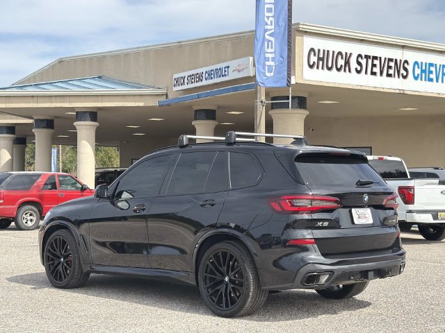 Used 2023 BMW X5 xDrive40i w/ M Sport Package AWD/4WD image 11