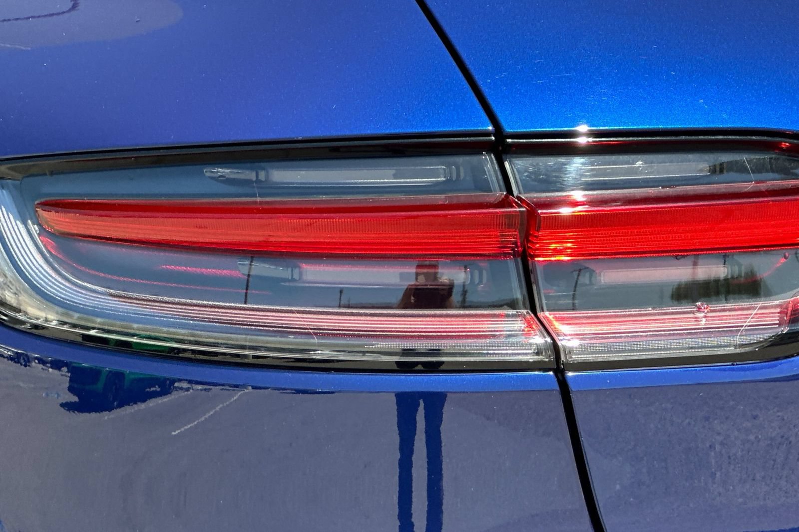 Used 2024 Porsche Macan AWD/4WD image 38