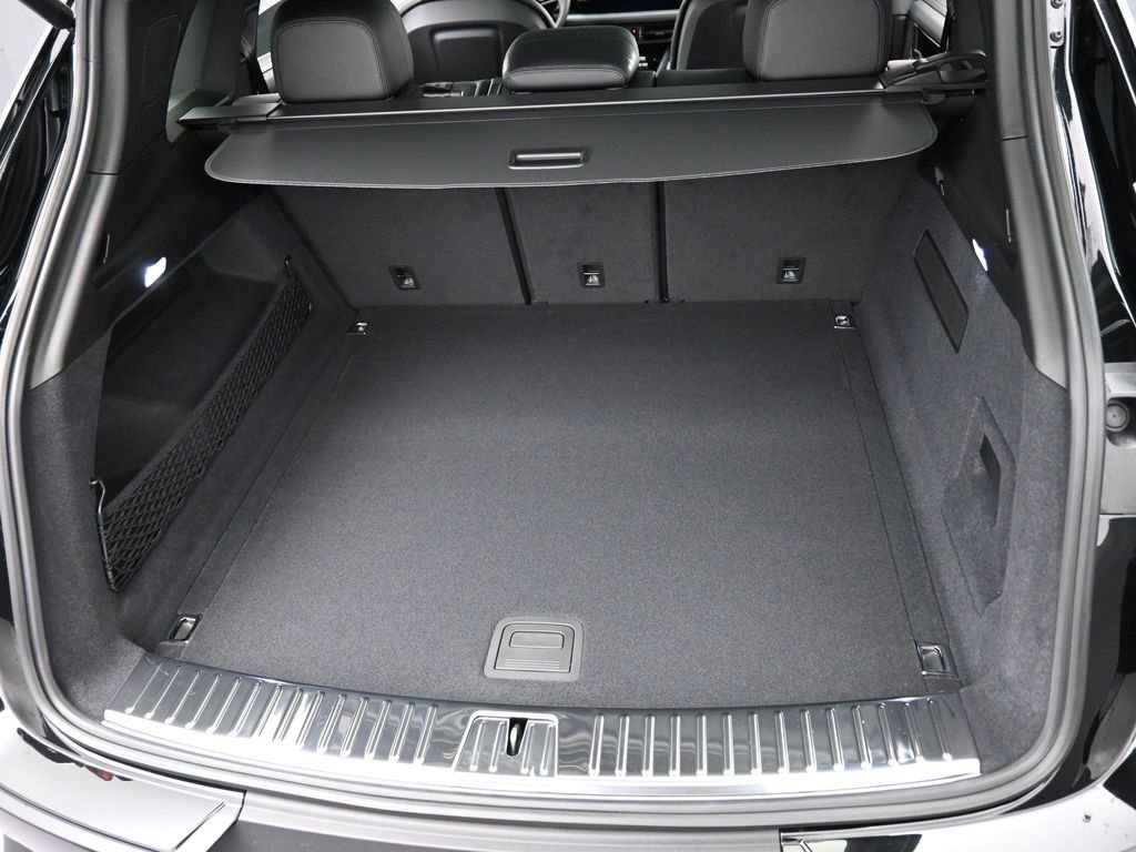 New 2026 Porsche Cayenne image 32