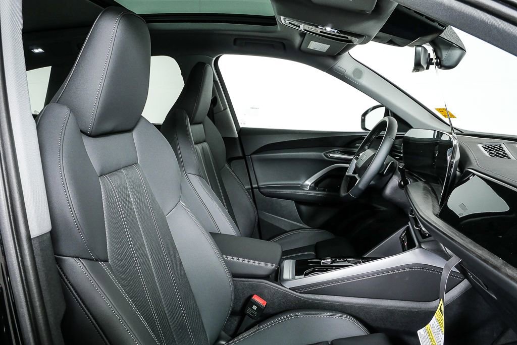 New 2025 Audi Q5 Premium Plus AWD/4WD image 23