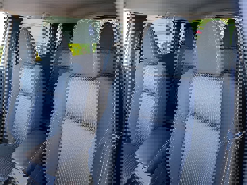 Used 2022 Mitsubishi Outlander ES image 7