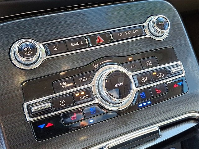 Used 2021 Lincoln Nautilus Reserve image 18