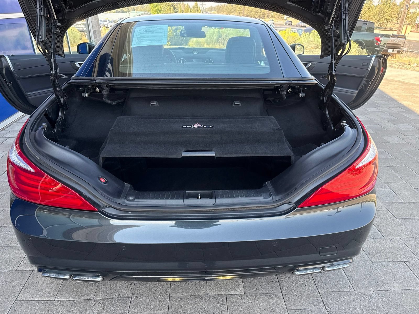 Used 2013 Mercedes-Benz SL 63 AMG image 13