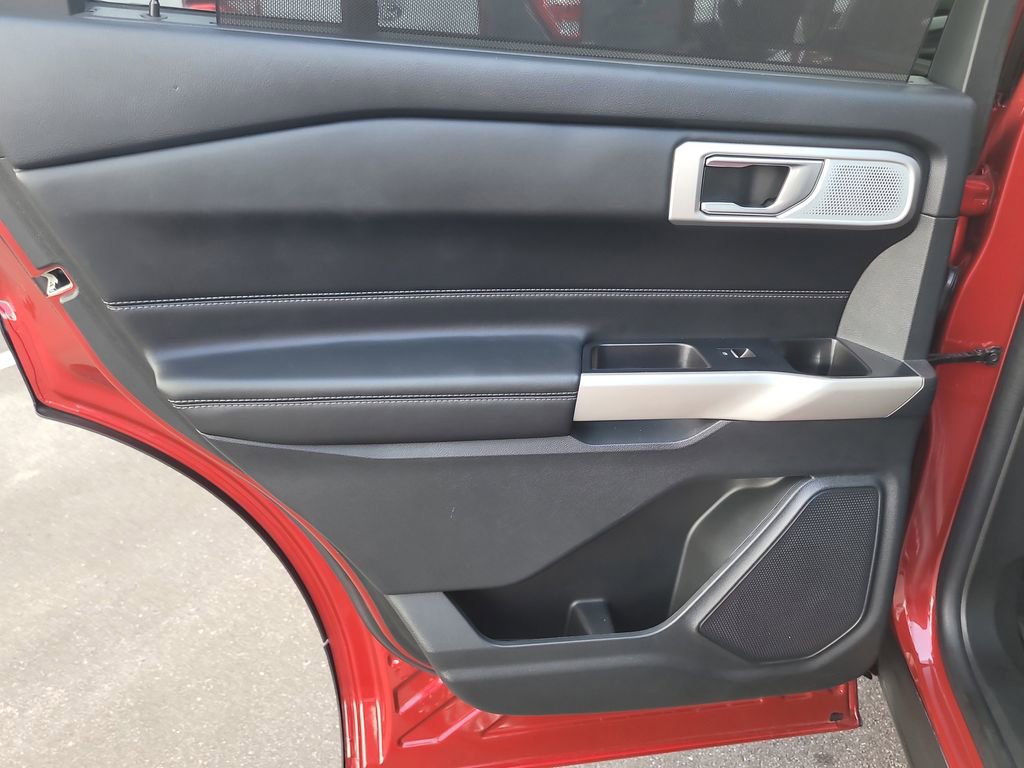 Certified 2023 Ford Explorer Limited w/ Limited Technology Package image 11