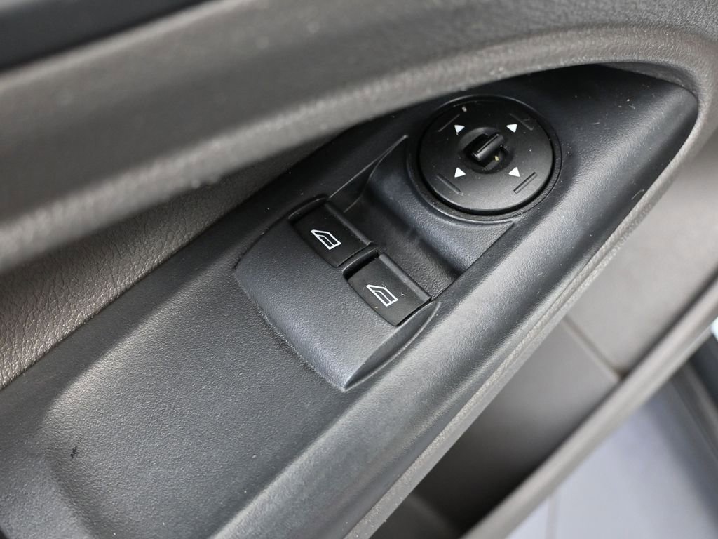 Used 2020 Ford Transit Connect XL image 19