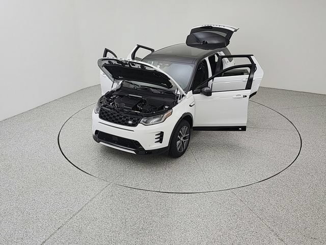 New 2026 Land Rover Discovery Sport Landmark AWD/4WD image 13