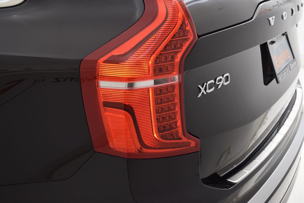 Used 2023 Volvo XC90 B5 Plus w/ Protection Package Premier AWD/4WD image 13