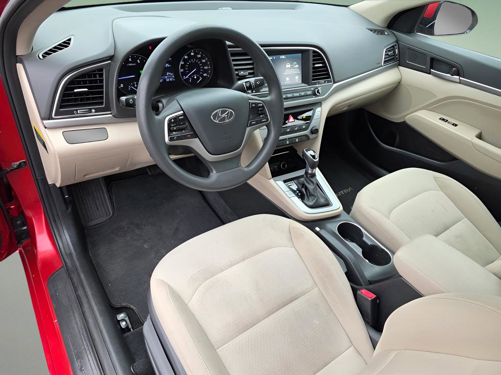 Used 2017 Hyundai Elantra SE image 21