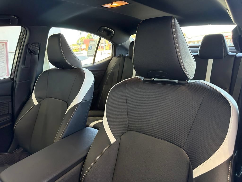 Certified 2026 Toyota Camry Hybrid FWD image 23