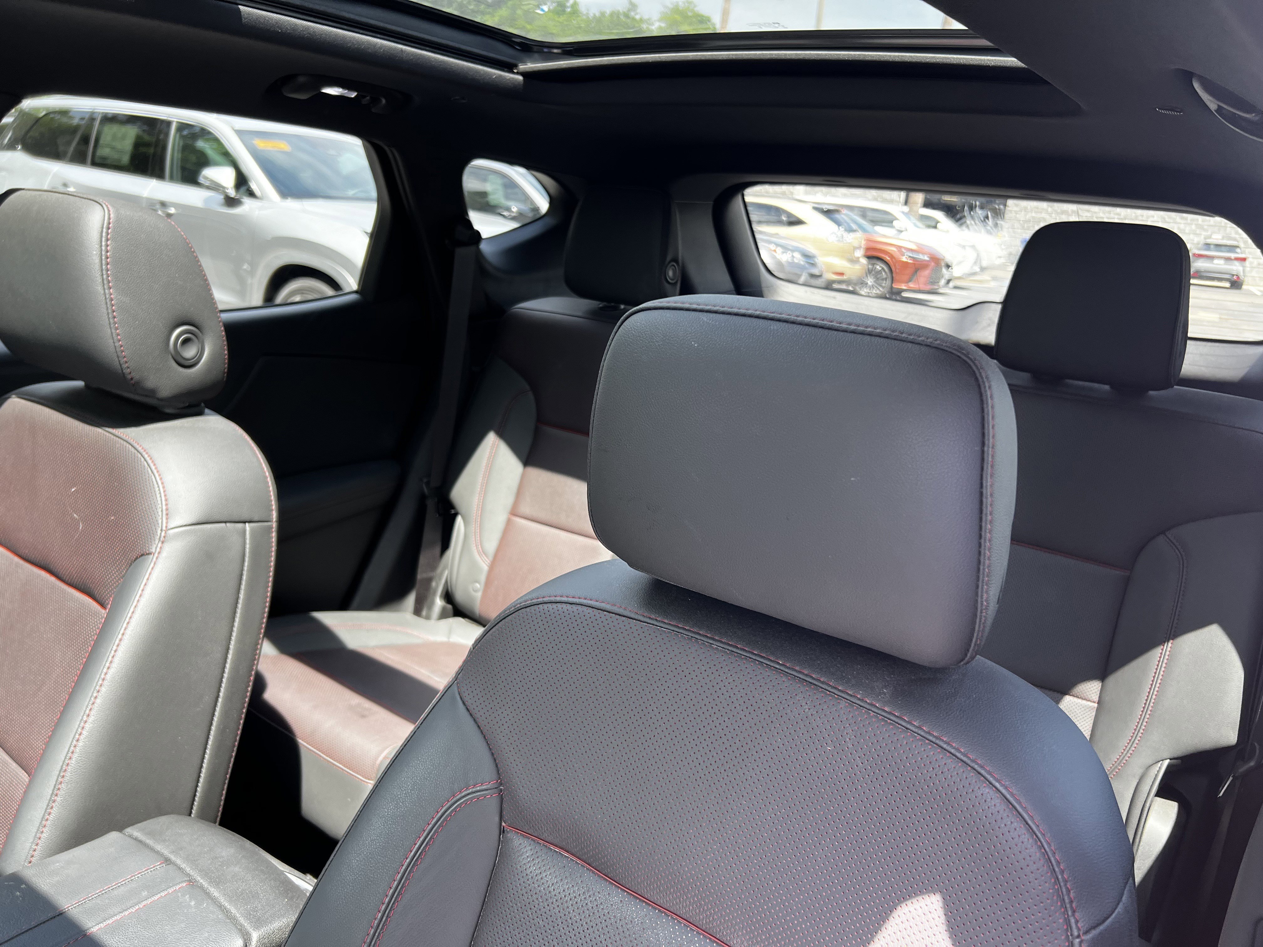 Used 2020 Chevrolet Blazer RS FWD image 35