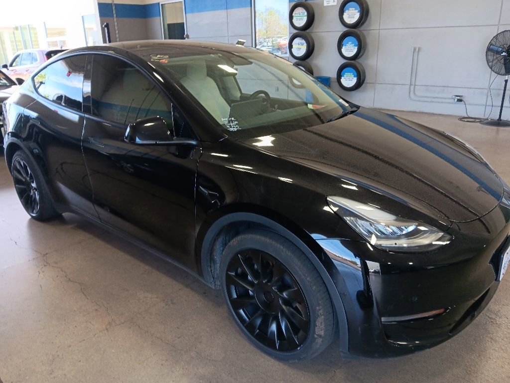 Used 2021 Tesla Model Y Long Range AWD/4WD image 8